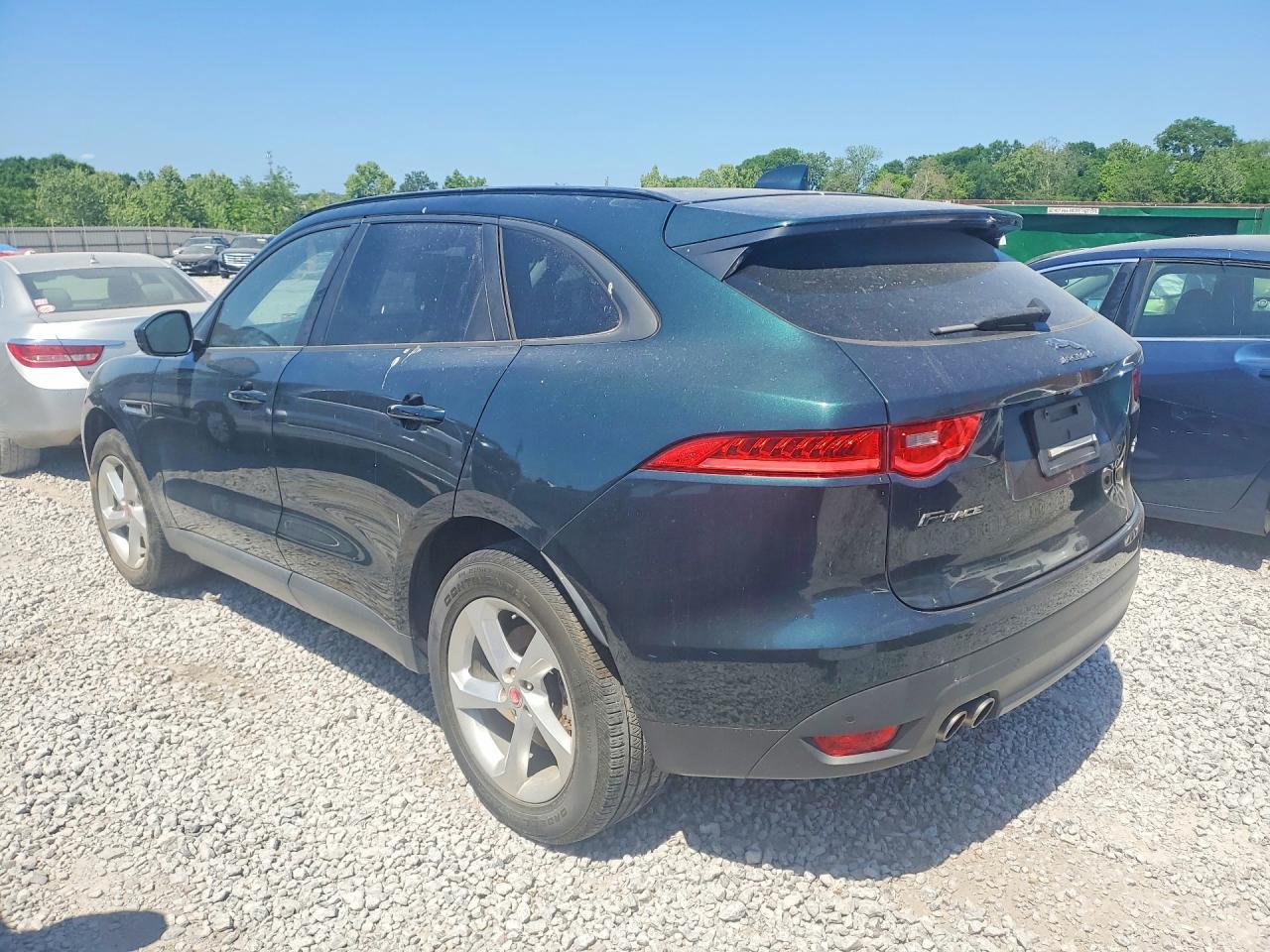 2017 Jagu F-Pace Pre - Image 2