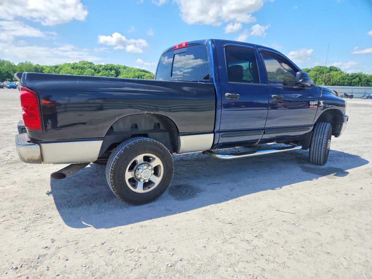 2007 Dodge Ram 2500 St - Фото 3