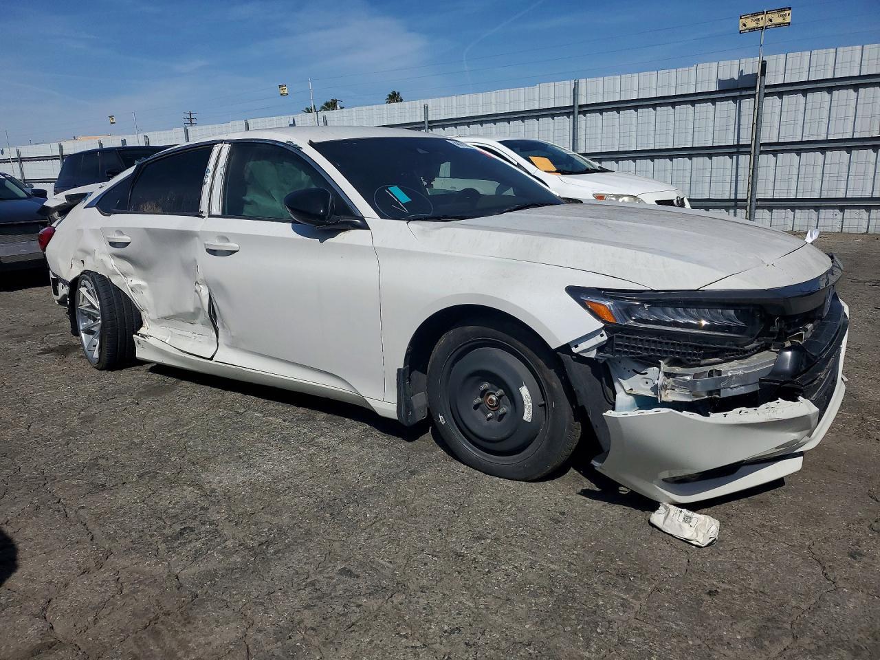 2022 Honda Accord Sport - Фото 4