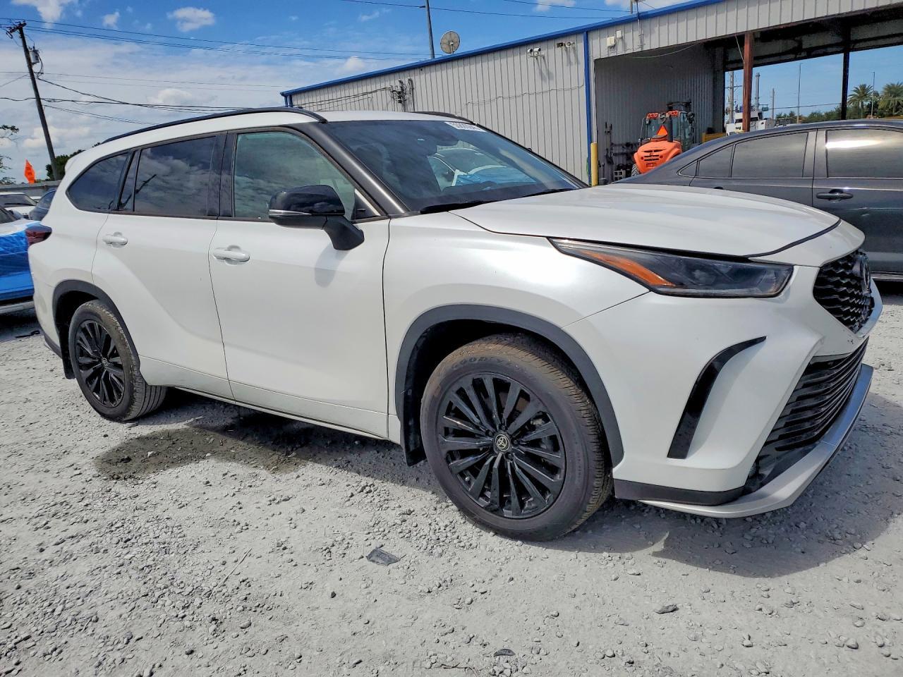 2024 Toyota Highlander Xse - Фото 4