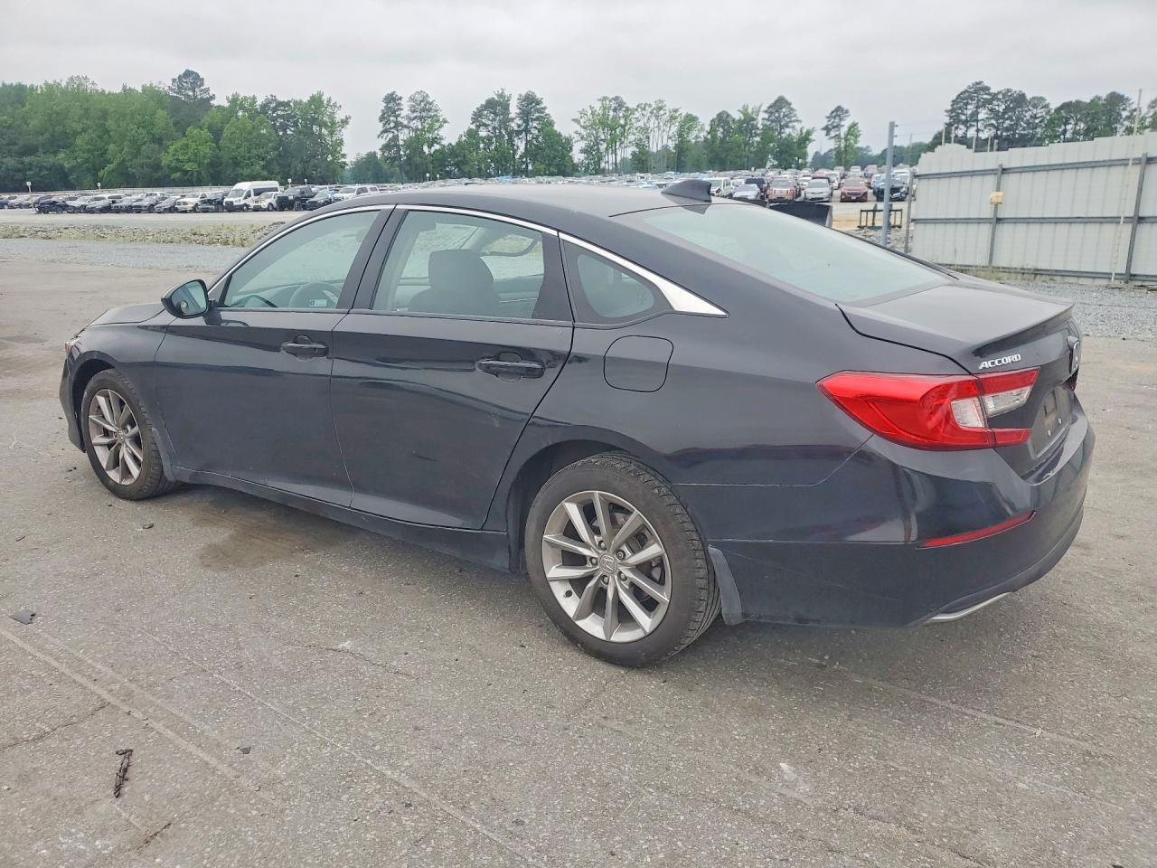 2022 Honda Accord Lx - Фото 2