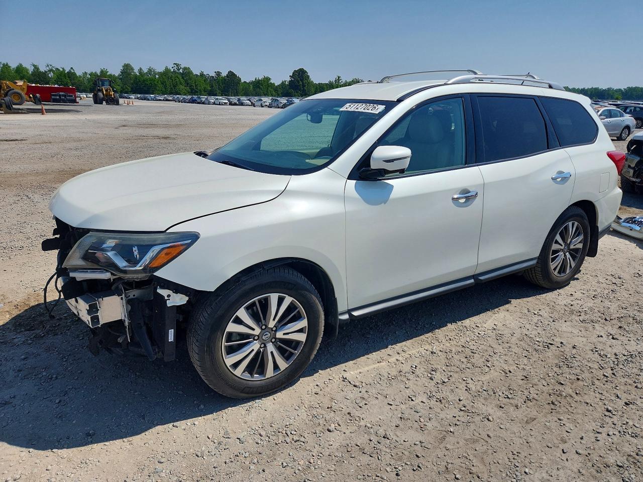 2017 Nissan Pathfinder Sl