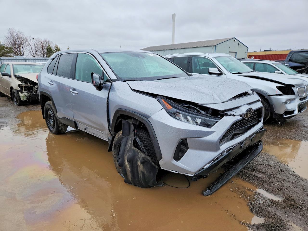 2025 Toyota Rav4 Le - Image 4