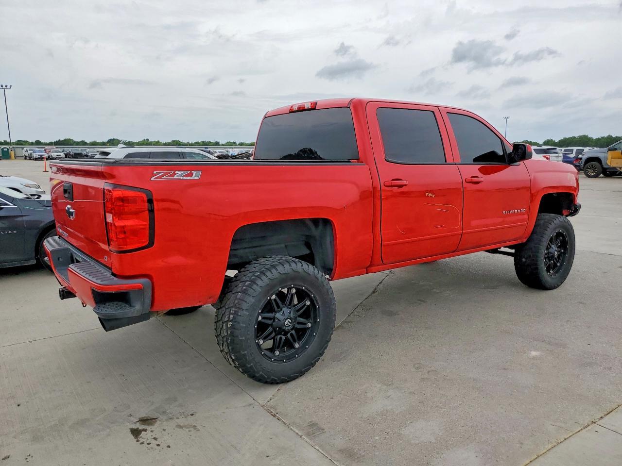 2017 Chevrolet Silverado K1500 Lt - Фото 3