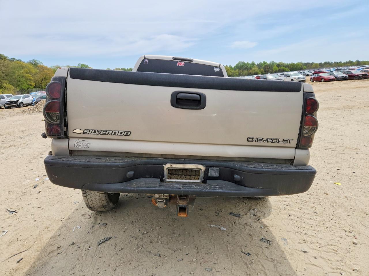 2004 Chevrolet Silverado C1500 - Image 6