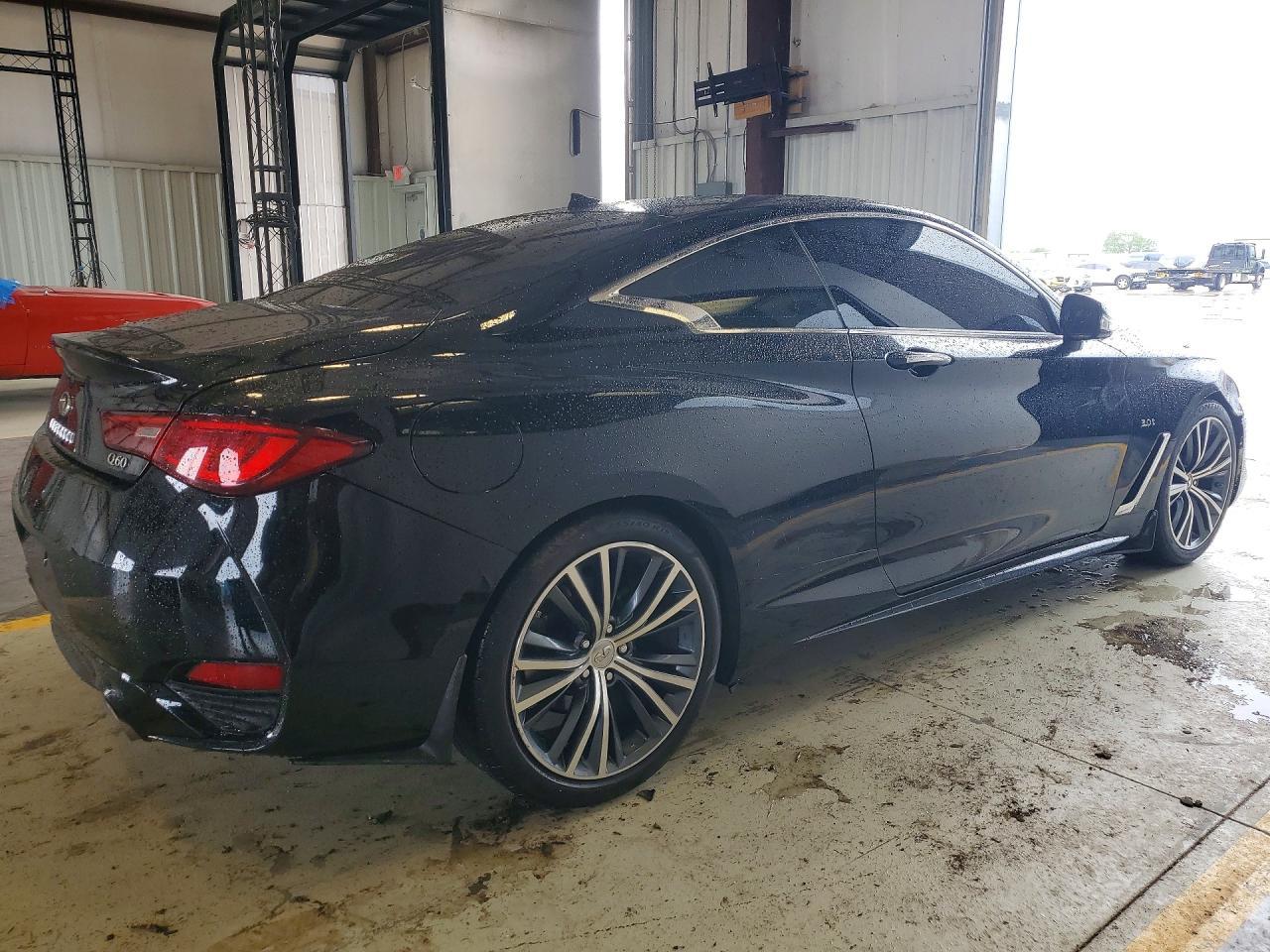 2019 Infiniti Q60 3.0T Luxe - Фото 3