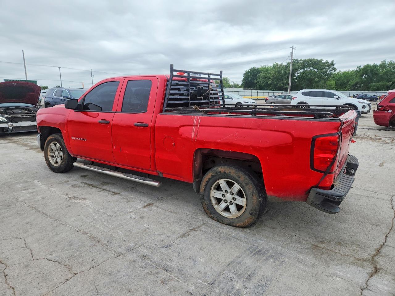 2016 Chevrolet Silverado C1500 - Image 2