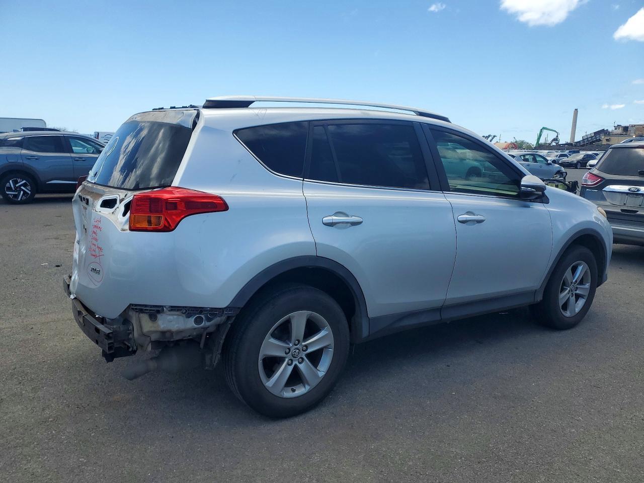 2015 Toyota Rav4 Xle - Фото 3
