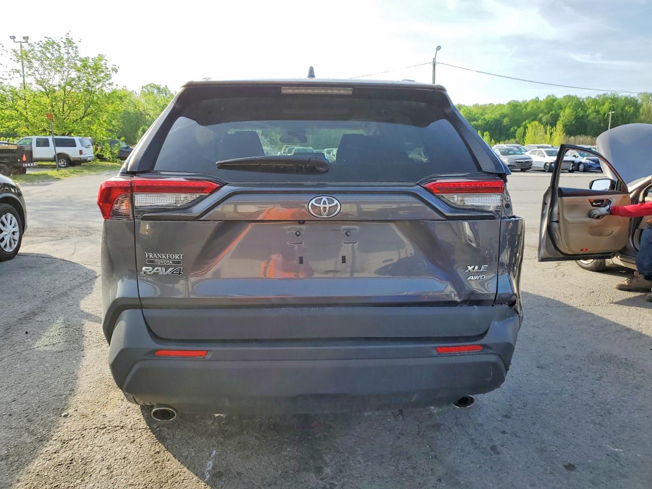 2019 Toyota Rav4 Xle - Фото 6