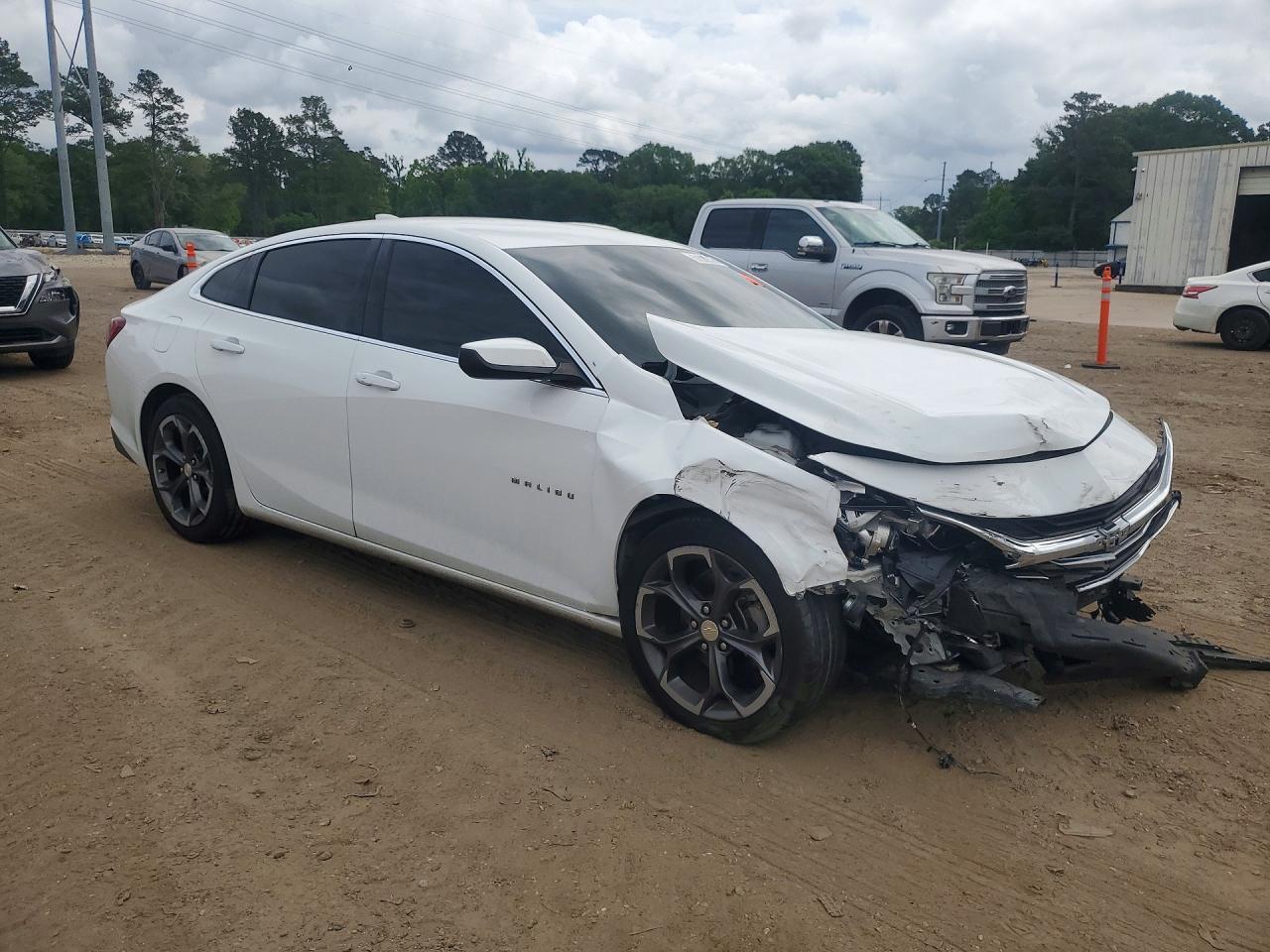 2021 Chevrolet Malibu Lt - Фото 4