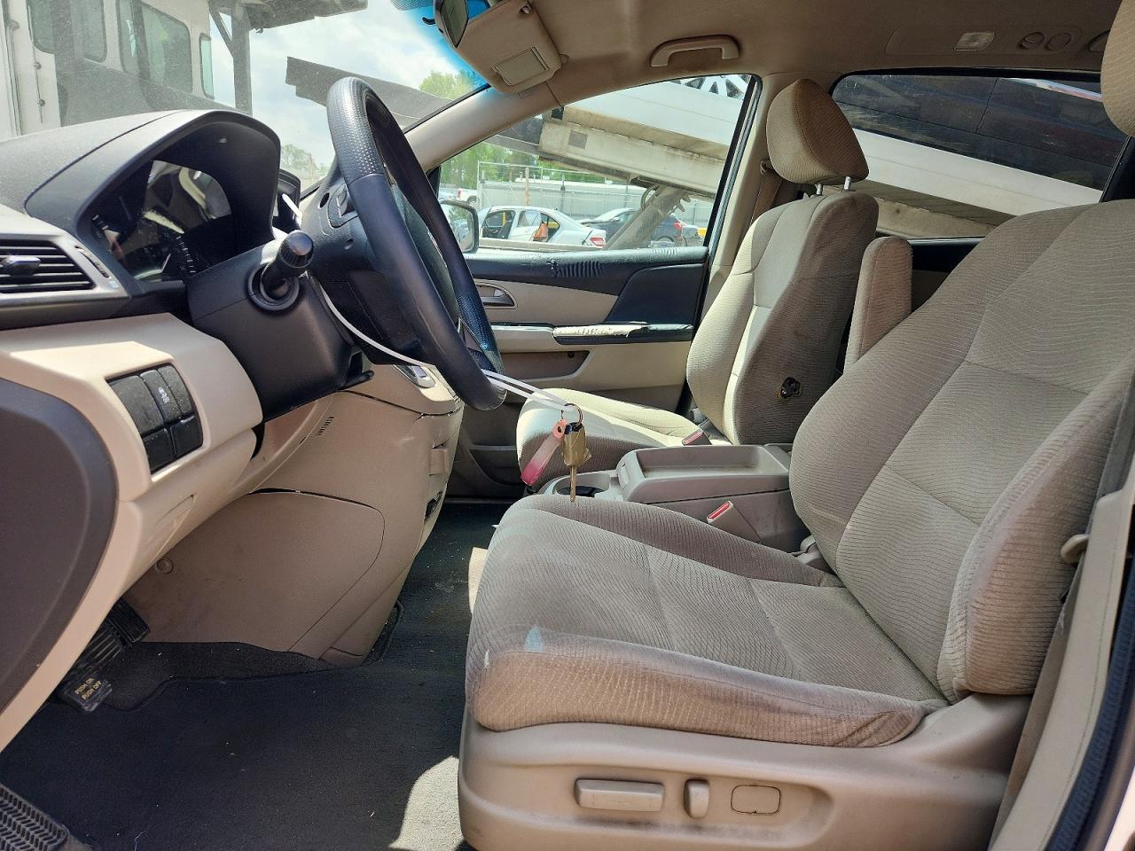 2013 Honda Odyssey Lx - Image 7