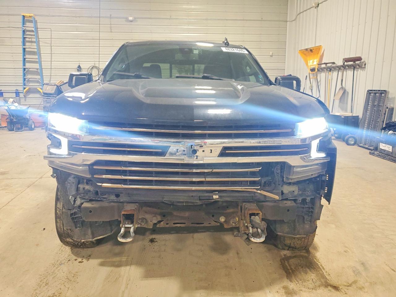 2019 Chevrolet Silverado K1500 High Country - Image 5