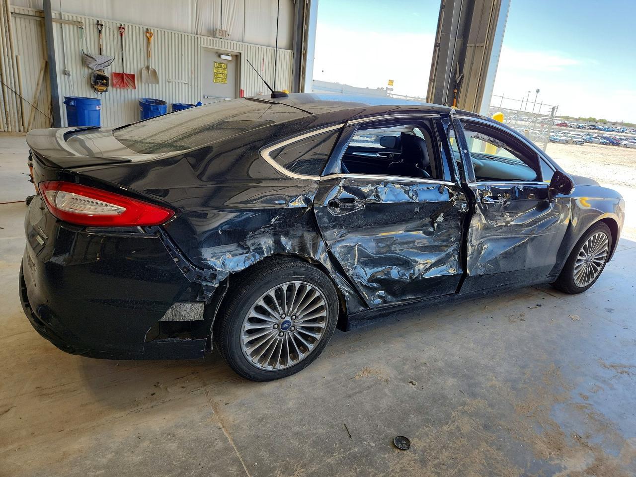 2013 Ford Fusion Titanium - Фото 3