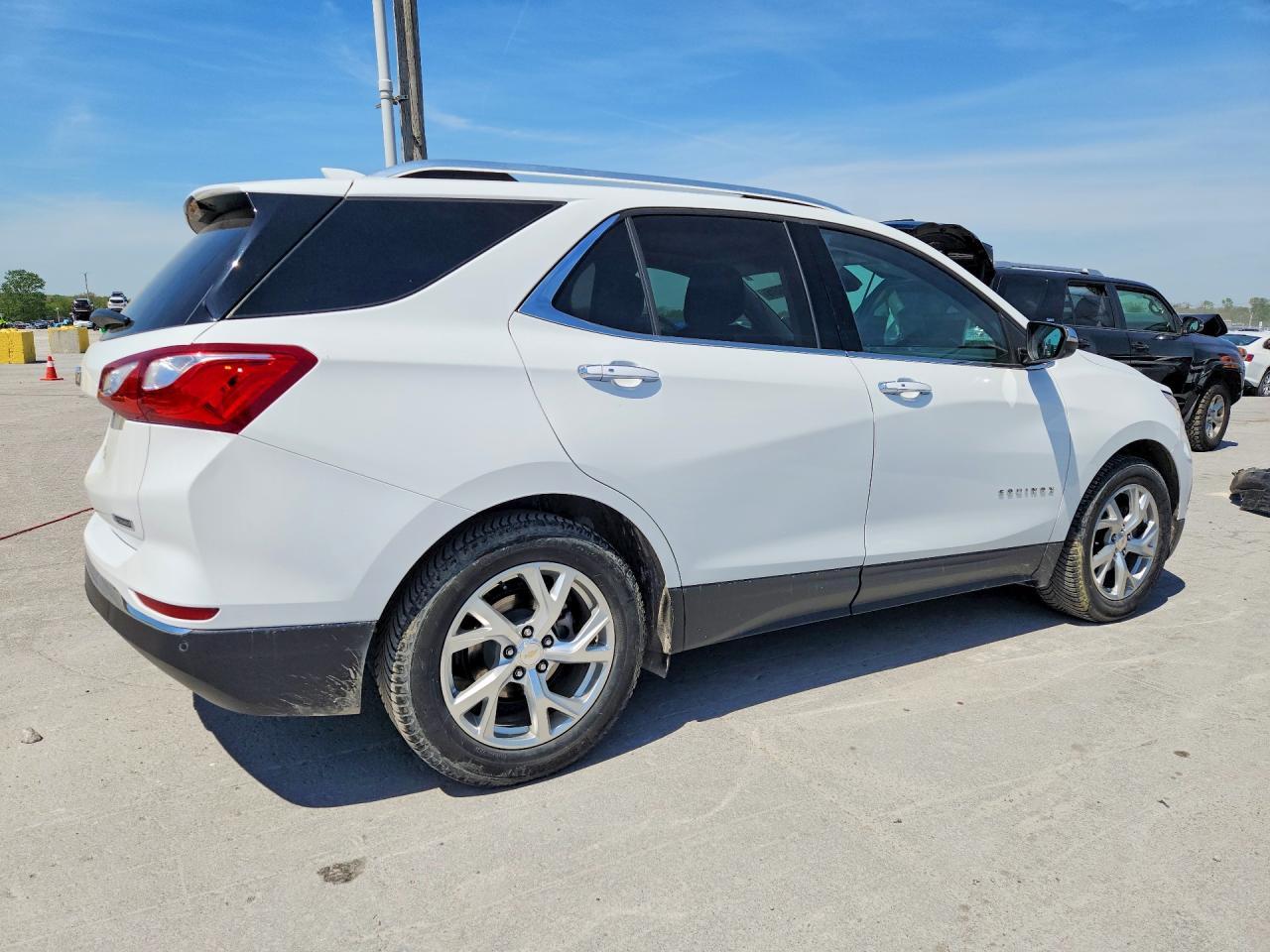 2018 Chevrolet Equinox Premier - Фото 3