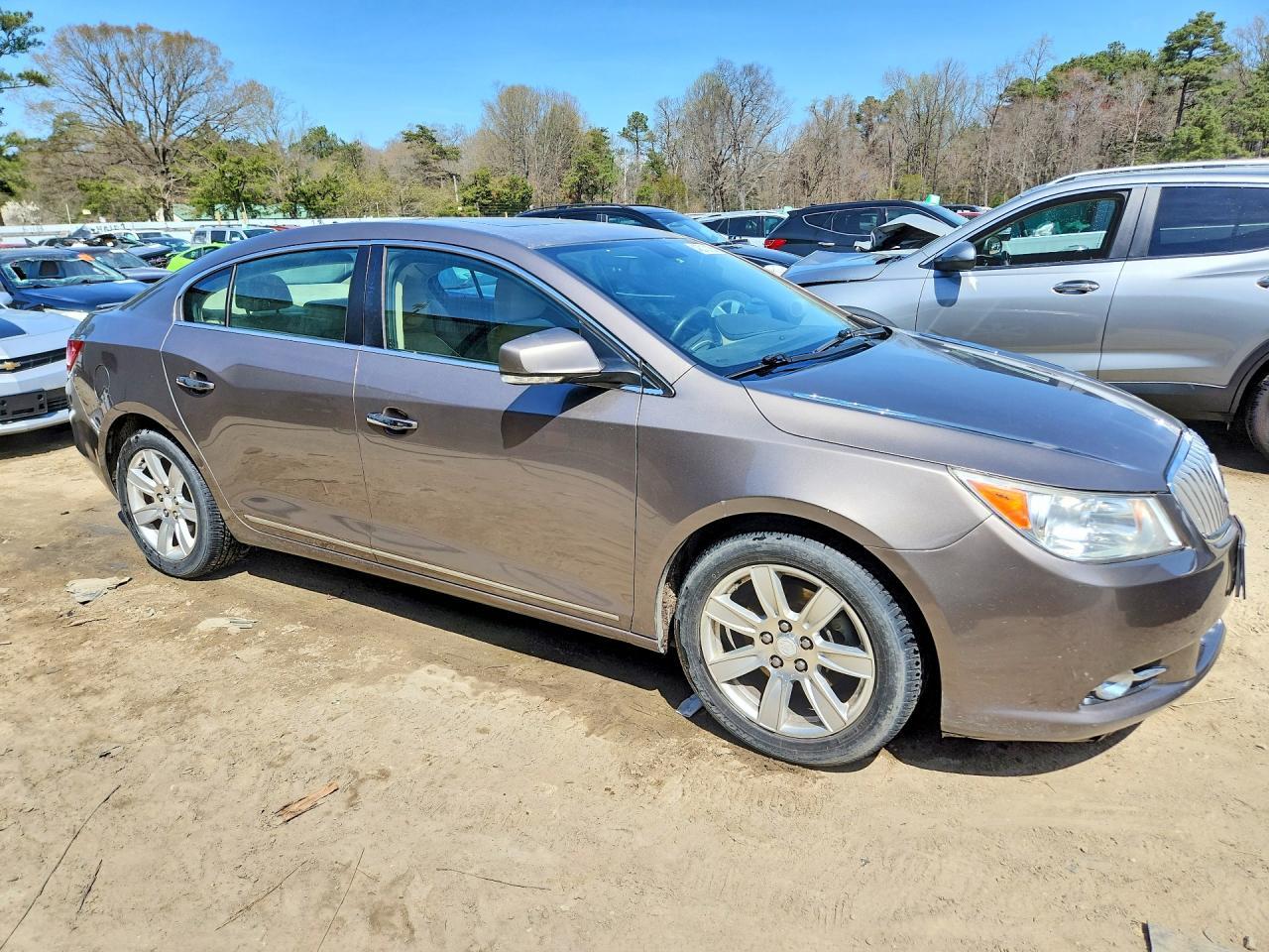 2011 Buick Lacrosse Cxl - Image 4