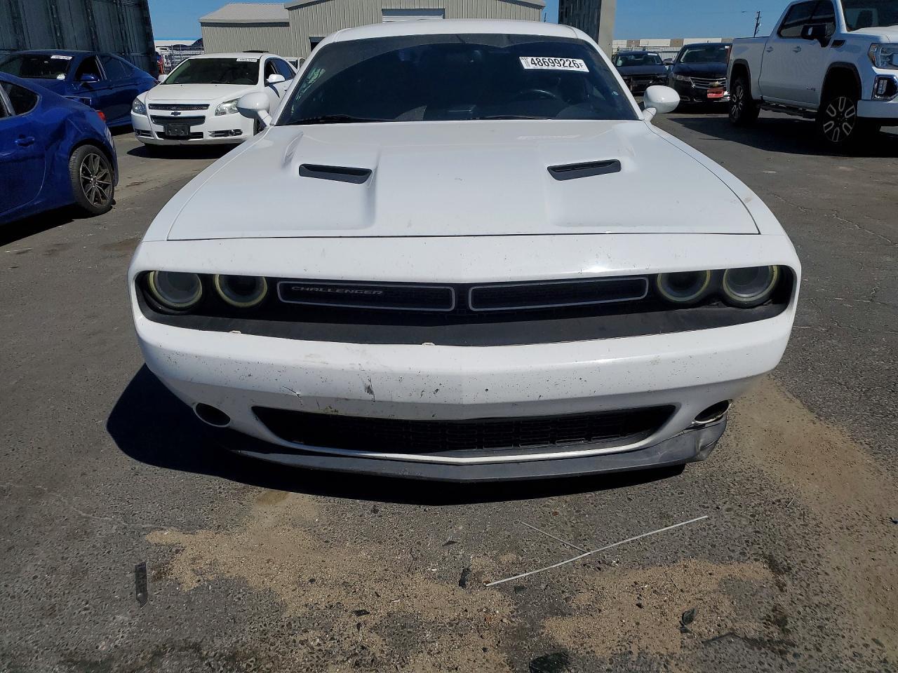 2016 Dodge Challenger Sxt - Image 5