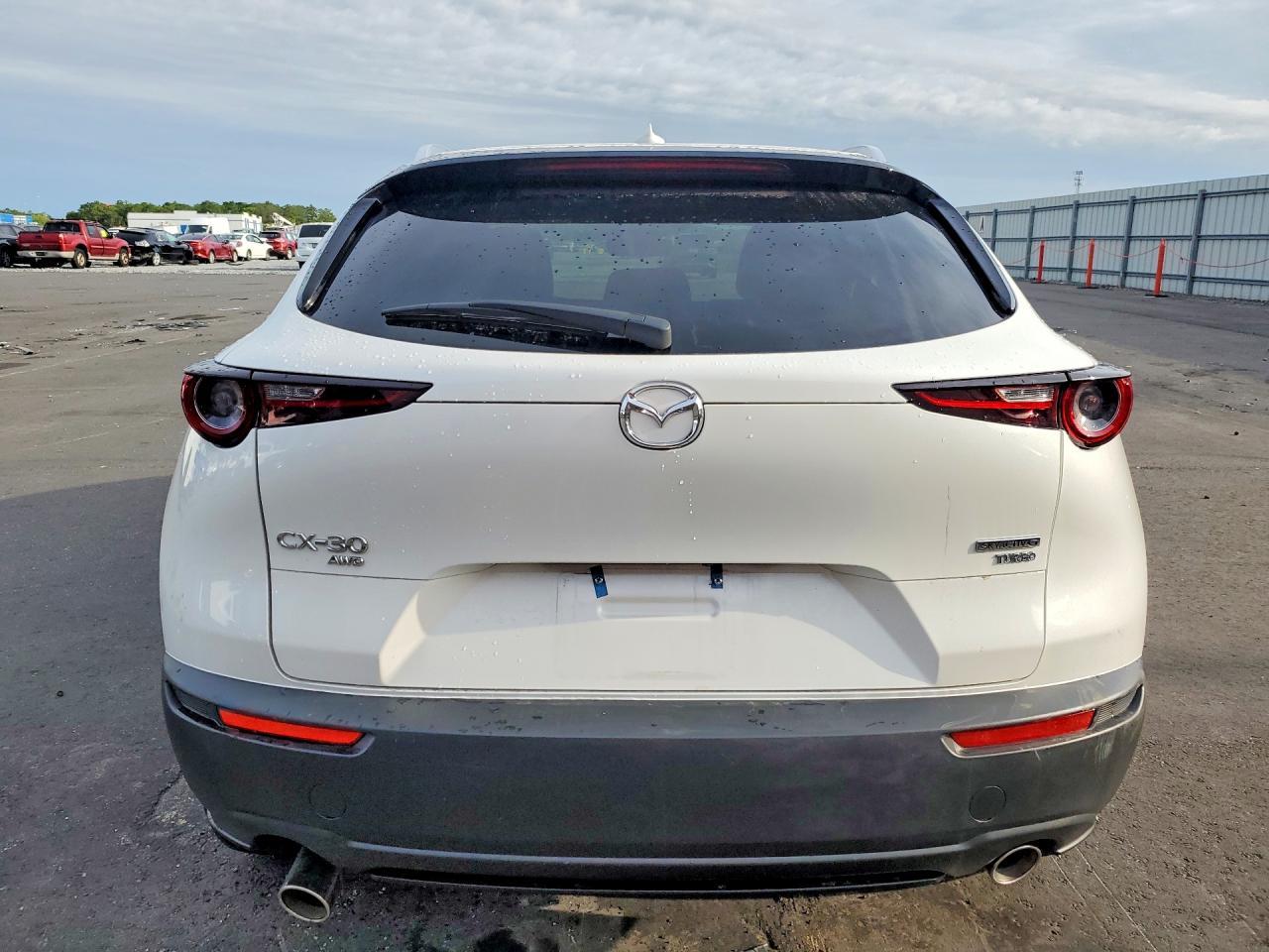 2024 Mazda Cx-30 Premium - Image 6