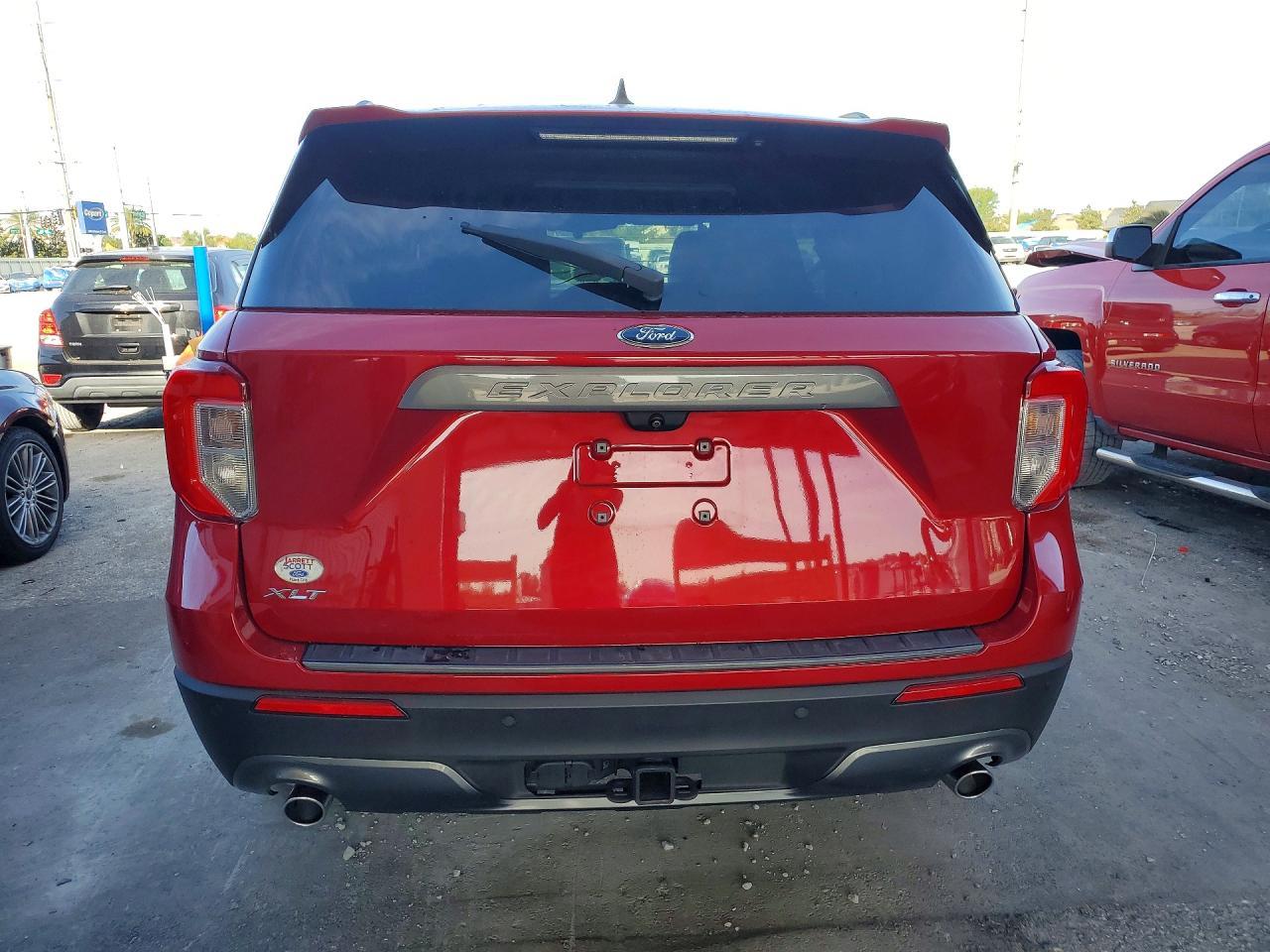 2022 Ford Explorer Xlt - Фото 6