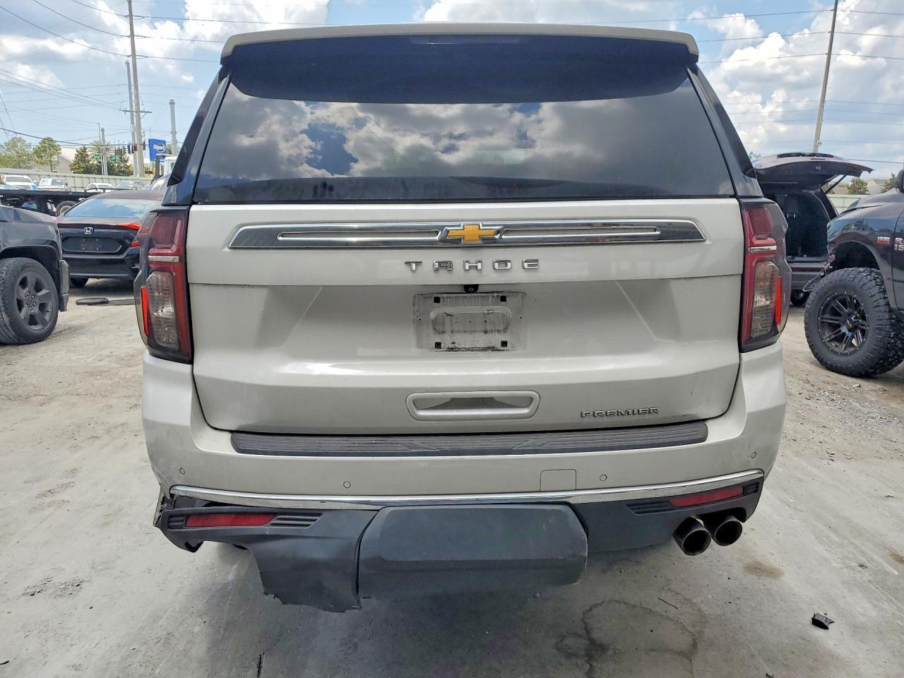 2021 Chevrolet Tahoe C1500 Premier - Фото 6