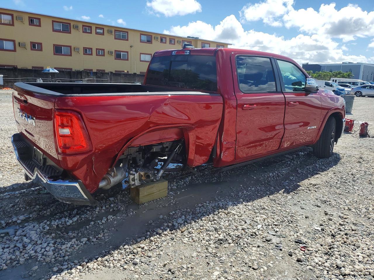 2026 Ram 1500 Laramie - Фото 3