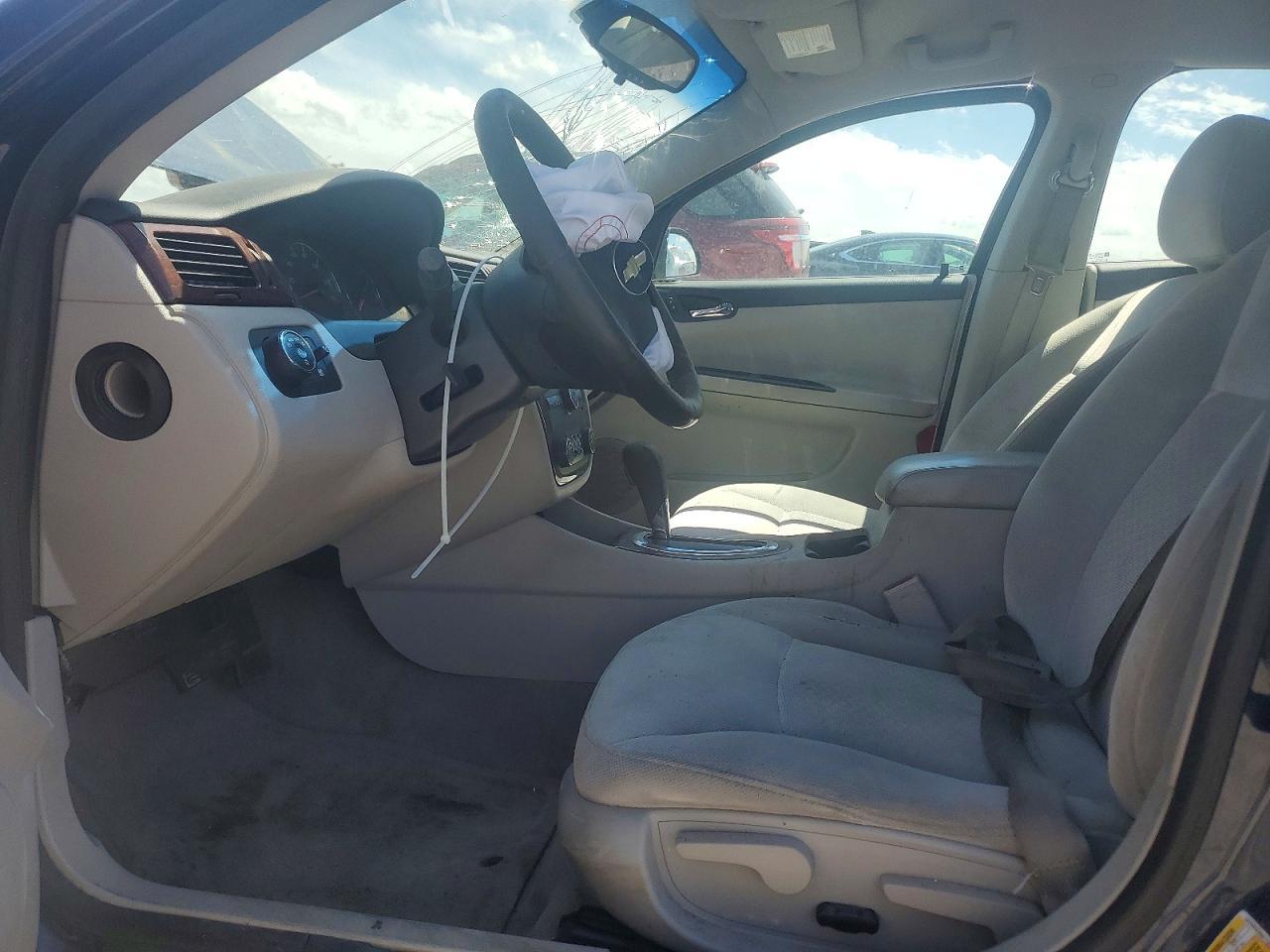 2010 Chevrolet Impala Lt - Фото 7