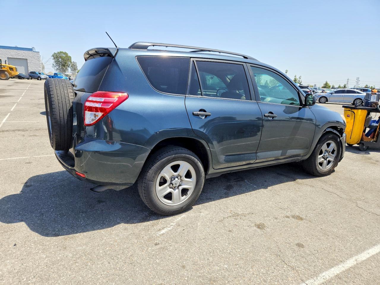 2010 Toyota Rav4 Base - Image 3