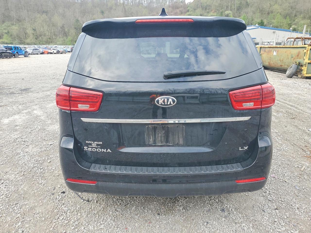 2021 Kia Sedona Lx - Фото 6