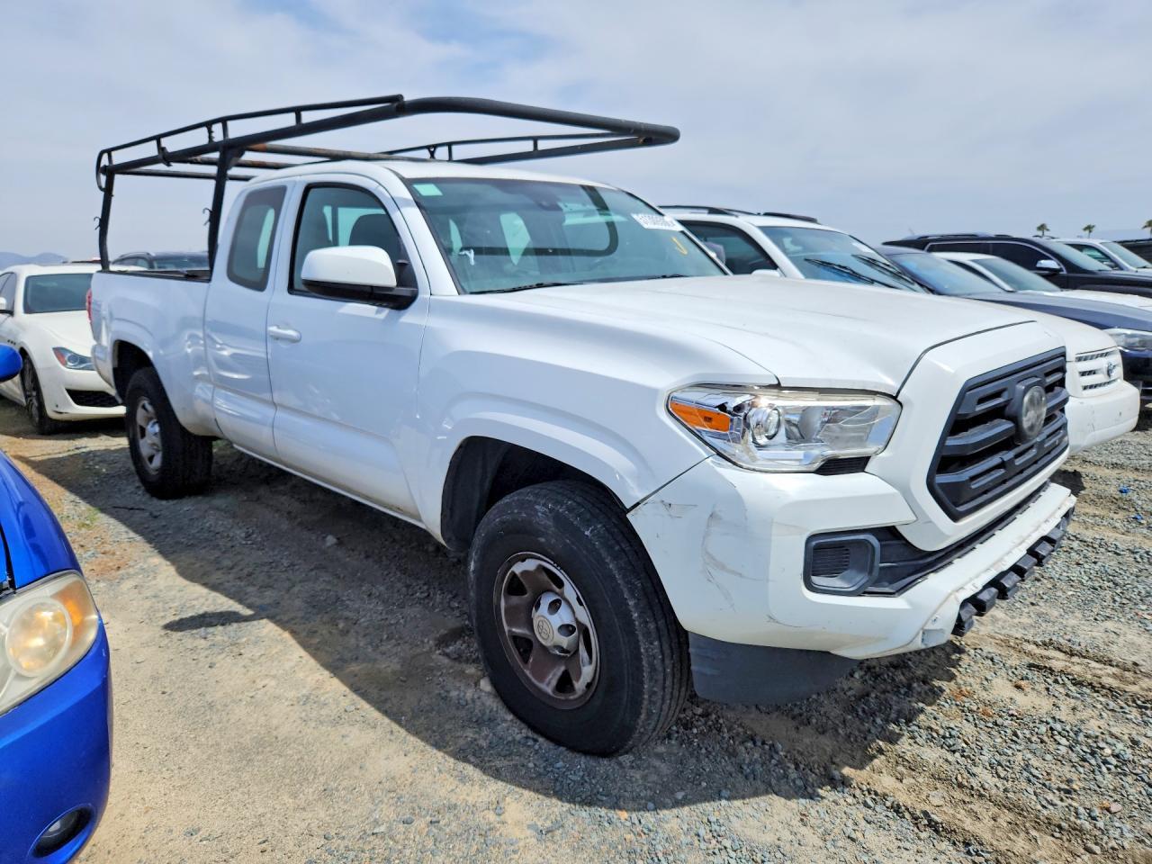 2018 Toyota Tacoma Sr - Фото 4