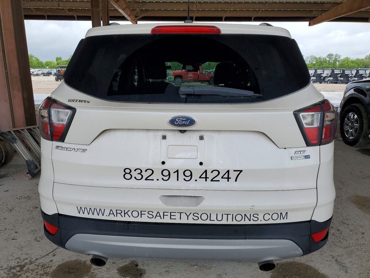 2017 Ford Escape Se - Фото 6
