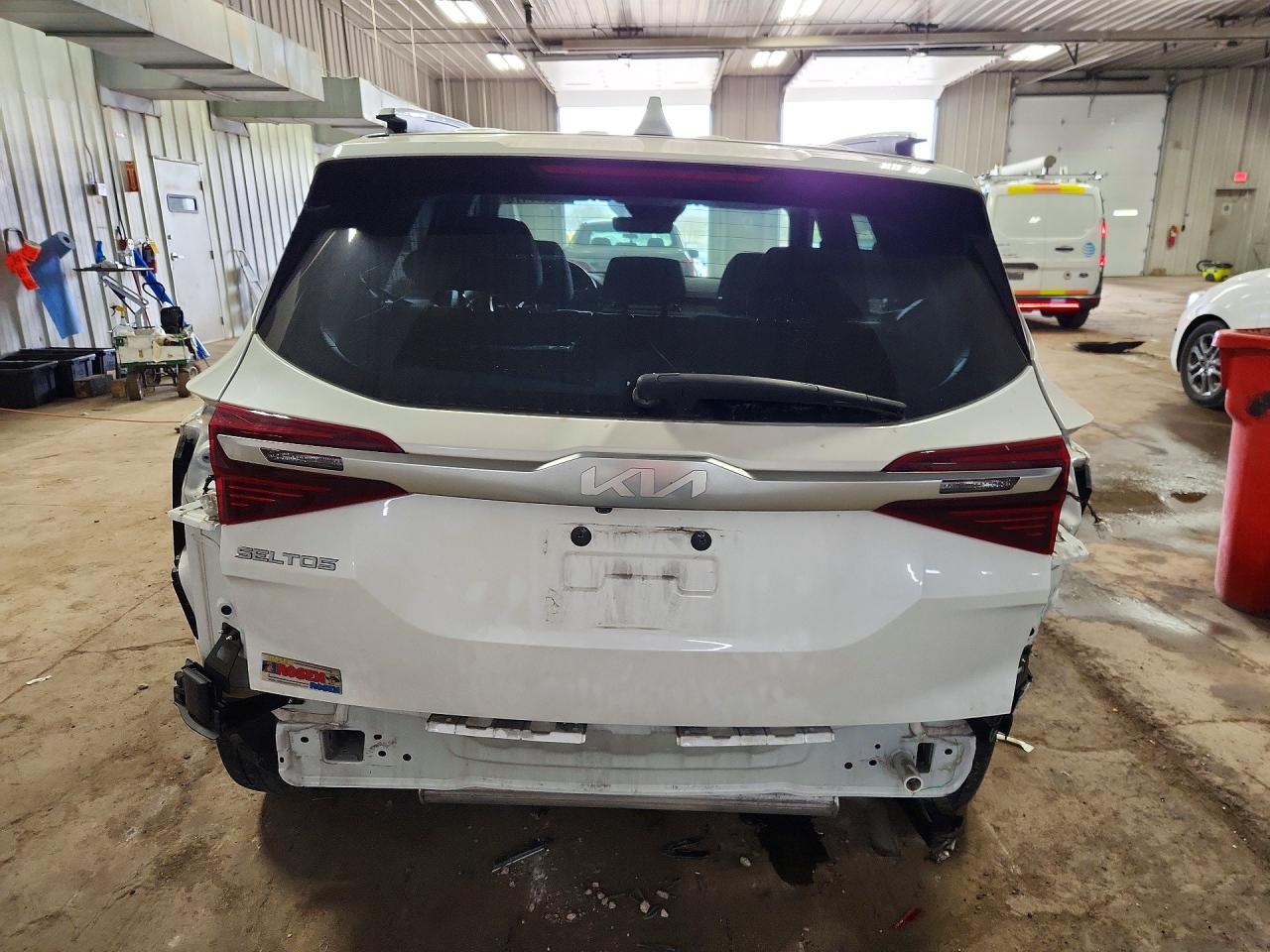 2023 Kia Seltos S - Image 6