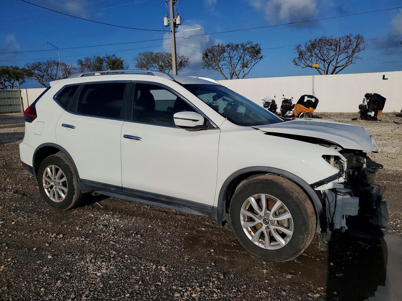 2019 Nissan Rogue Sv - Image 4