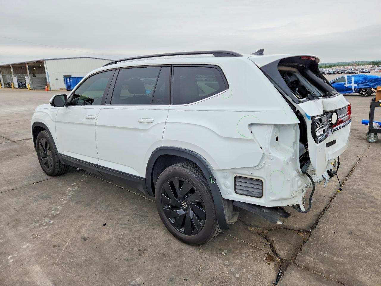 2024 Volkswagen Atlas Se - Фото 2