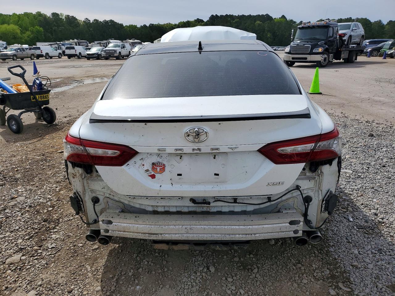2019 Toyota Camry Xse - Фото 6