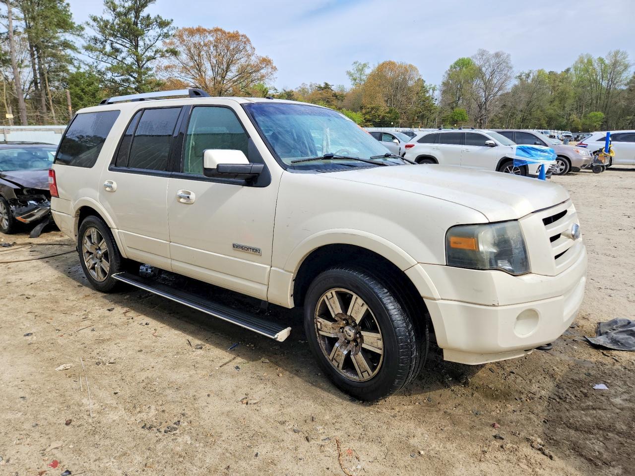 2008 Ford Expedition Limited - Image 4