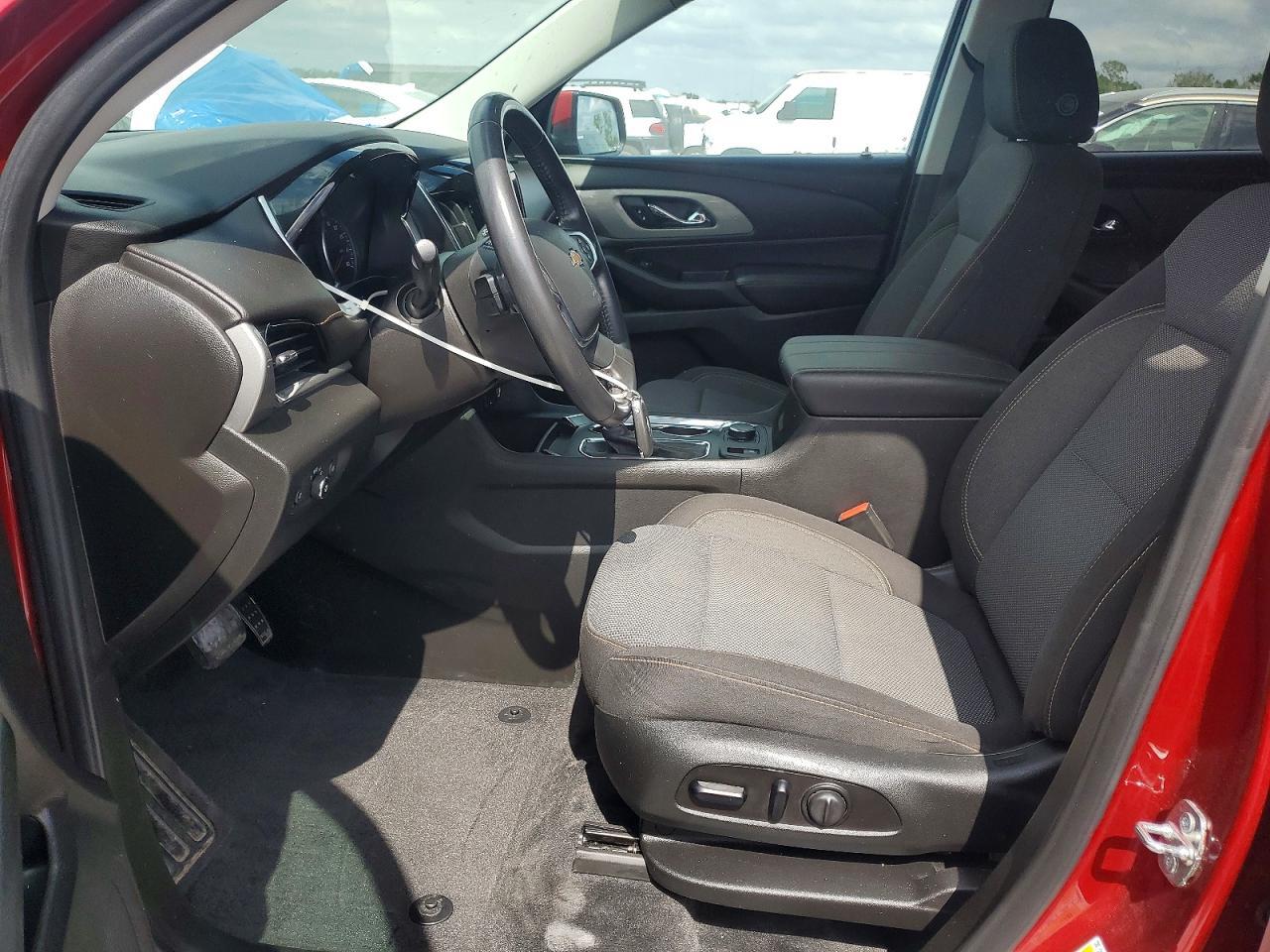 2020 Chevrolet Traverse Lt - Image 7