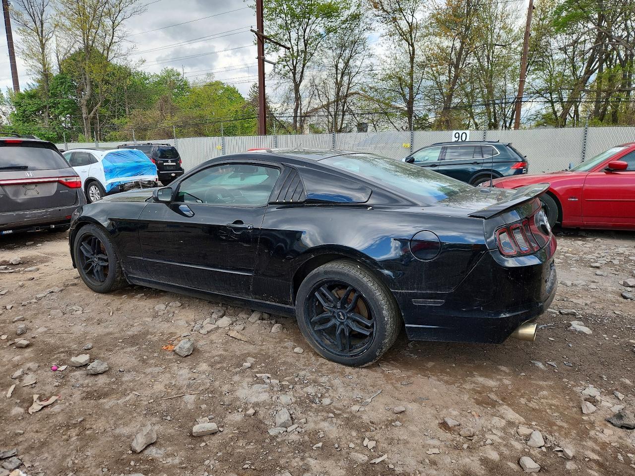 2014 Ford Mustang - Image 2