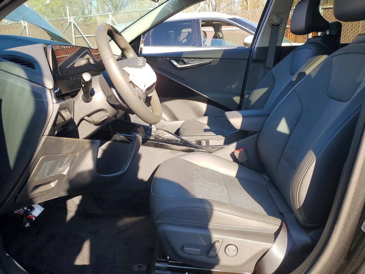 2025 Kia Niro Ex Touring - Фото 7
