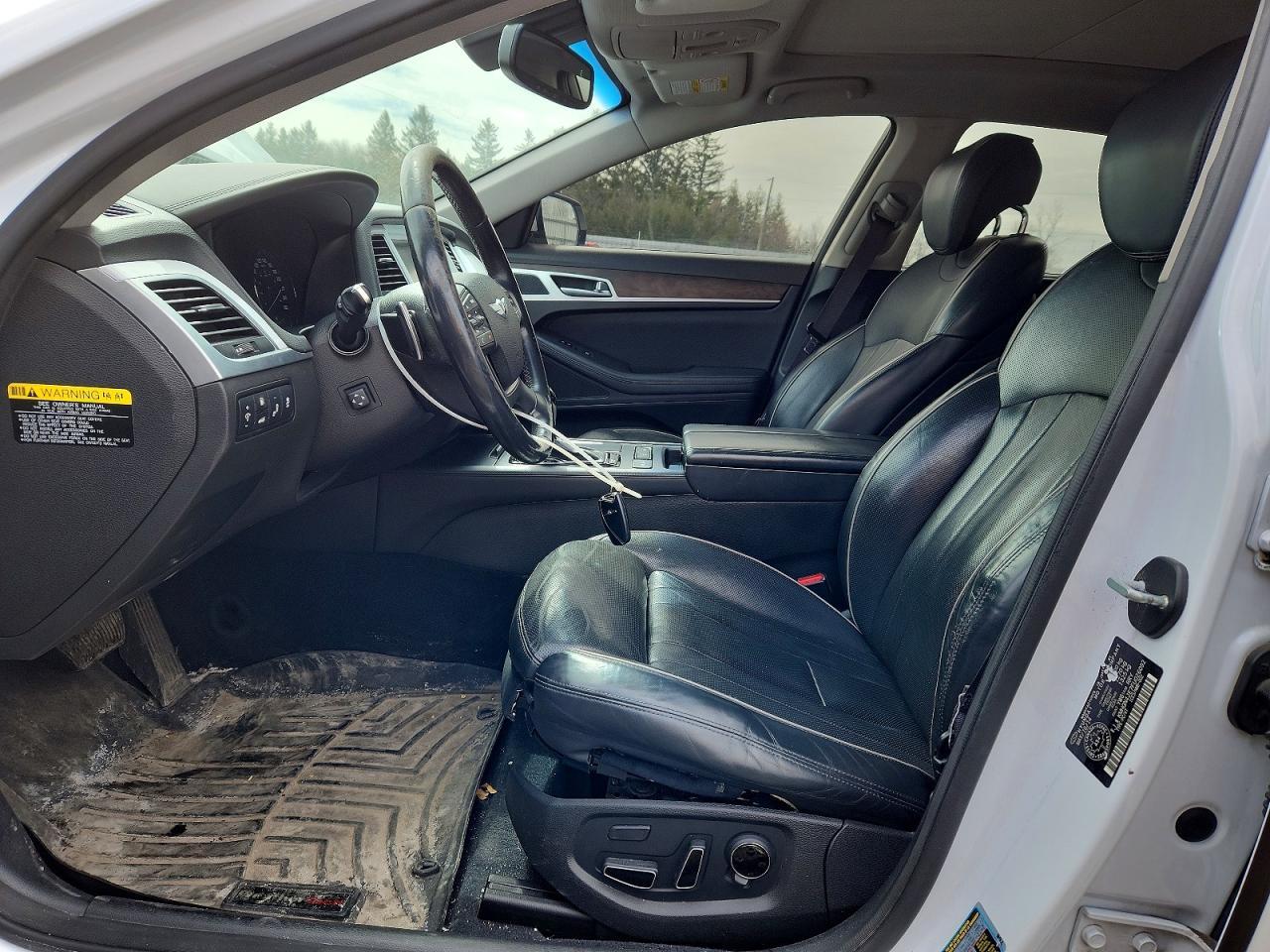 2015 Hyundai Genesis 3.8L V6 - Фото 7