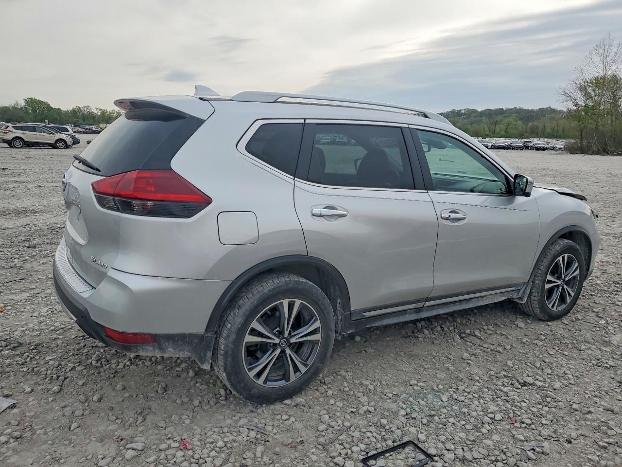 2018 Nissan Rogue Sl - Фото 3