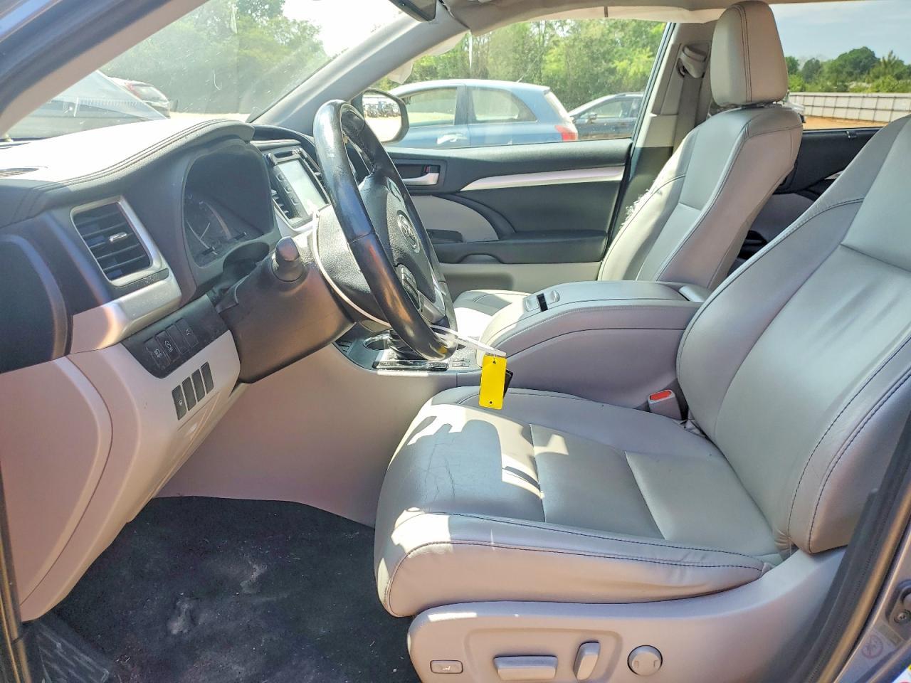 2019 Toyota Highlander Xle - Фото 7