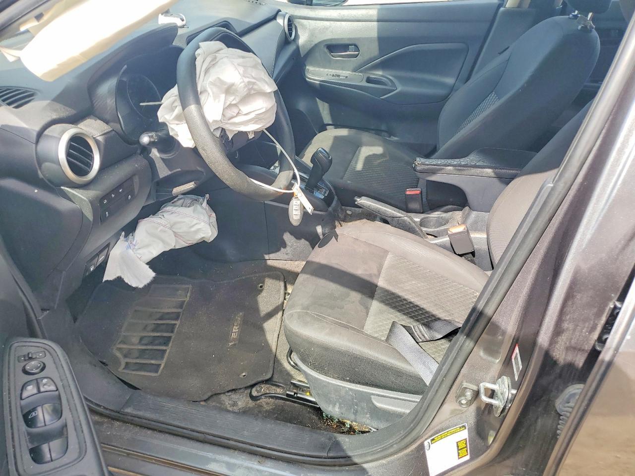 2021 Nissan Versa 1.6 Base - Фото 7