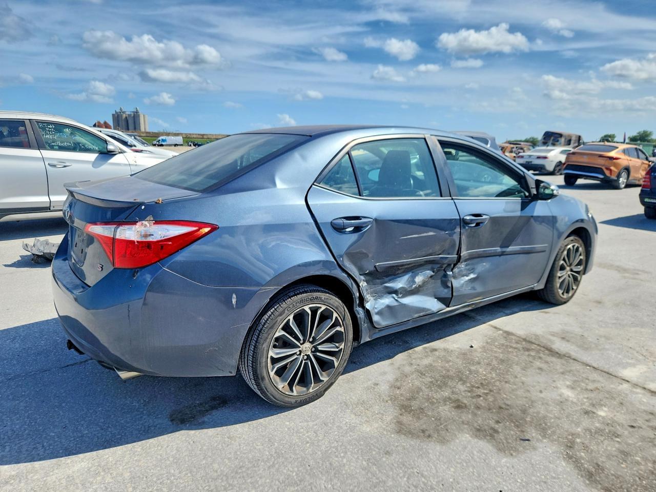 2016 Toyota Corolla S Plus - Фото 3