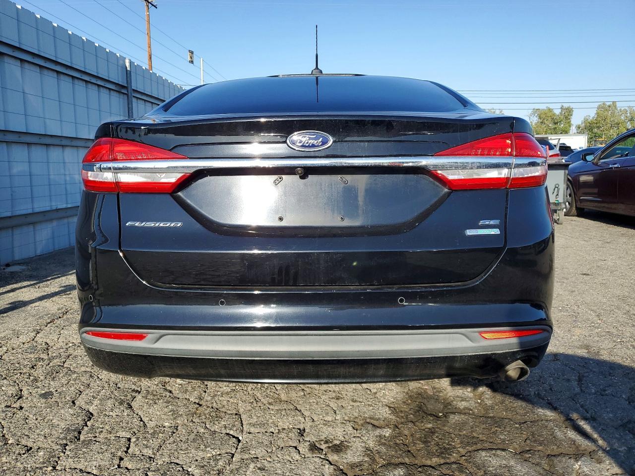 2017 Ford Fusion Se - Фото 6