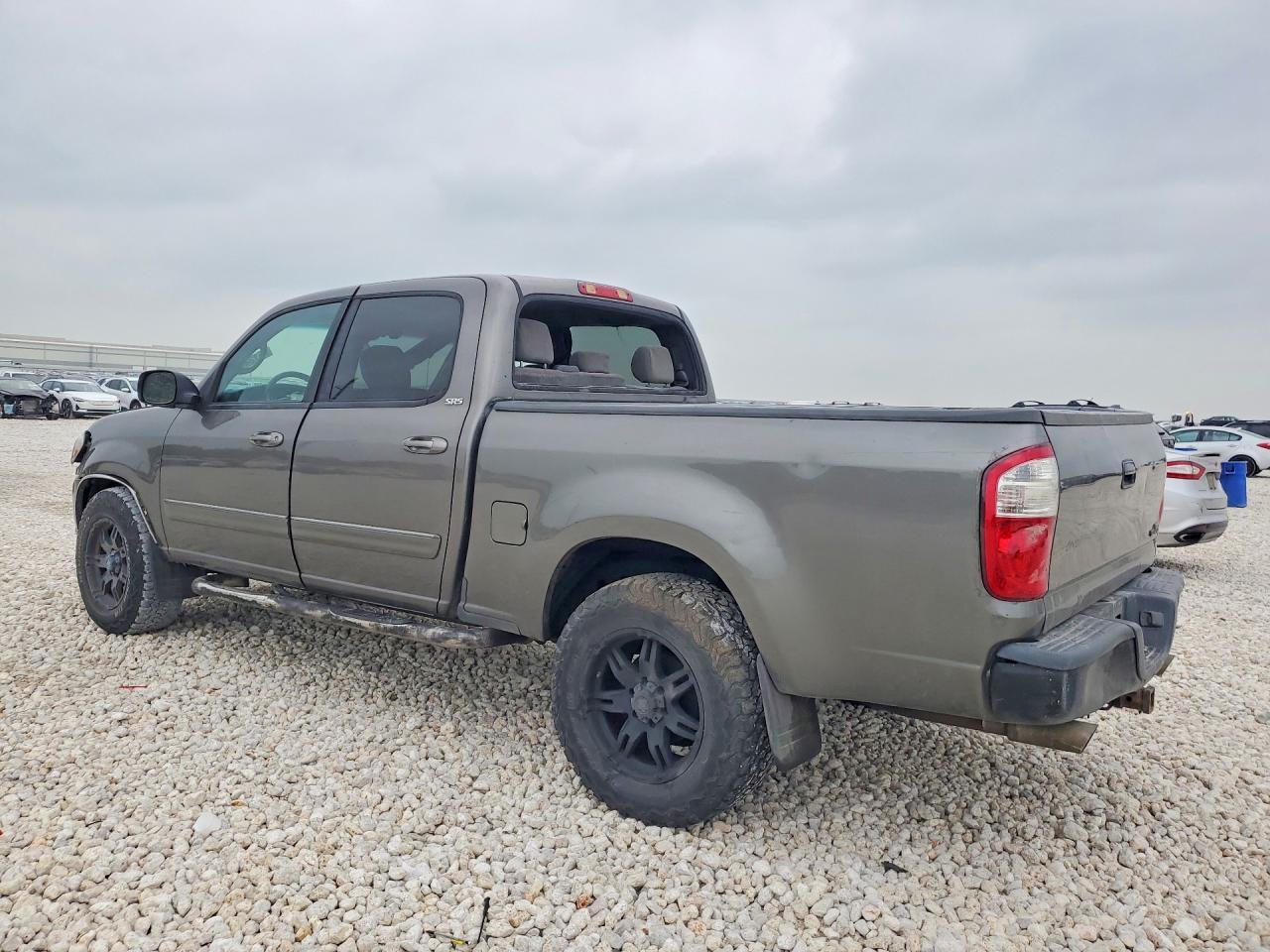 2006 Toyota Tundra Double Cab Sr5 - Image 2