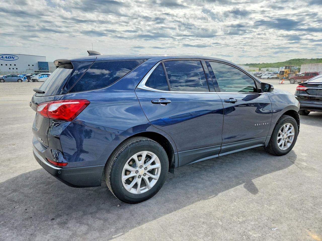 2018 Chevrolet Equinox Lt - Image 3