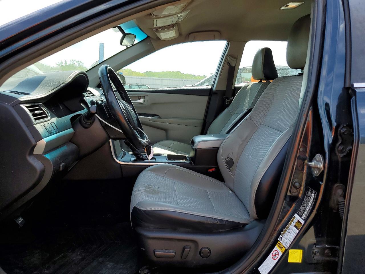 2015 Toyota Camry Se - Image 7