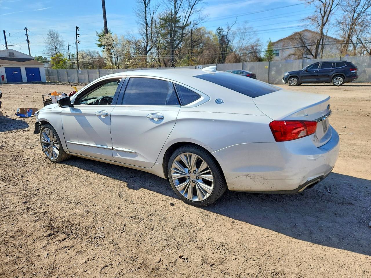 2017 Chevrolet Impala Lt - Фото 2