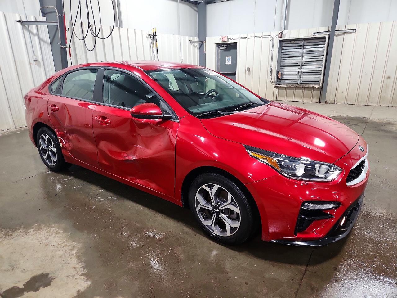 2021 Kia Forte Lxs - Image 4