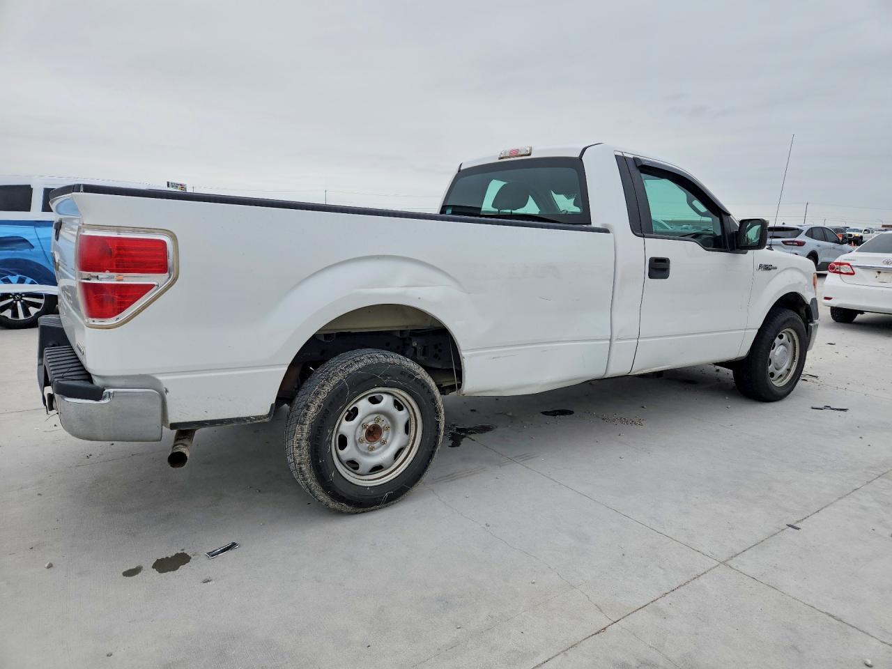 2013 Ford F150 - Фото 3