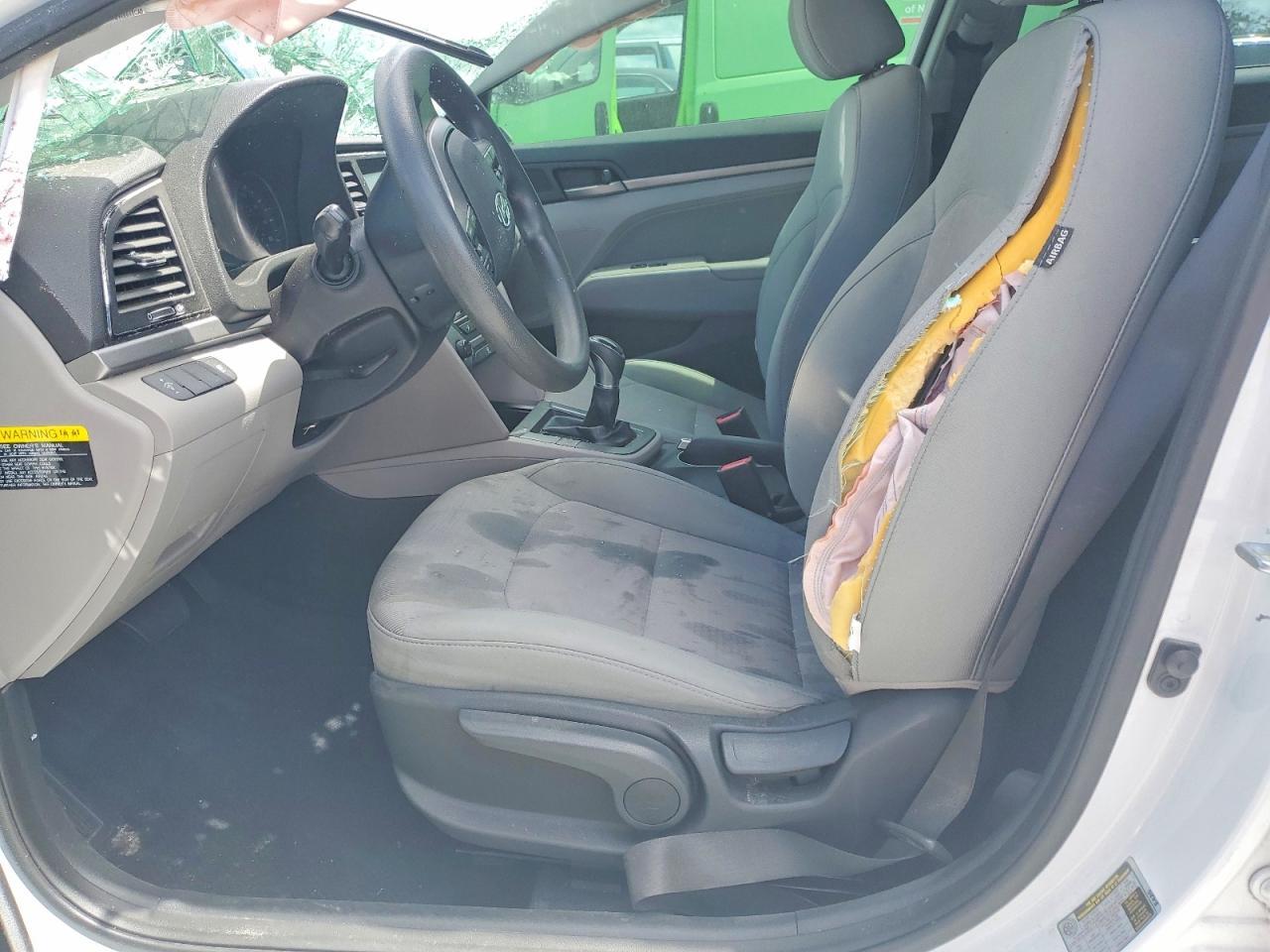 2017 Hyundai Elantra Se - Фото 7